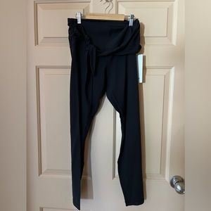 NWT Lululemon Align Pant 28" *Wrap waist special edition